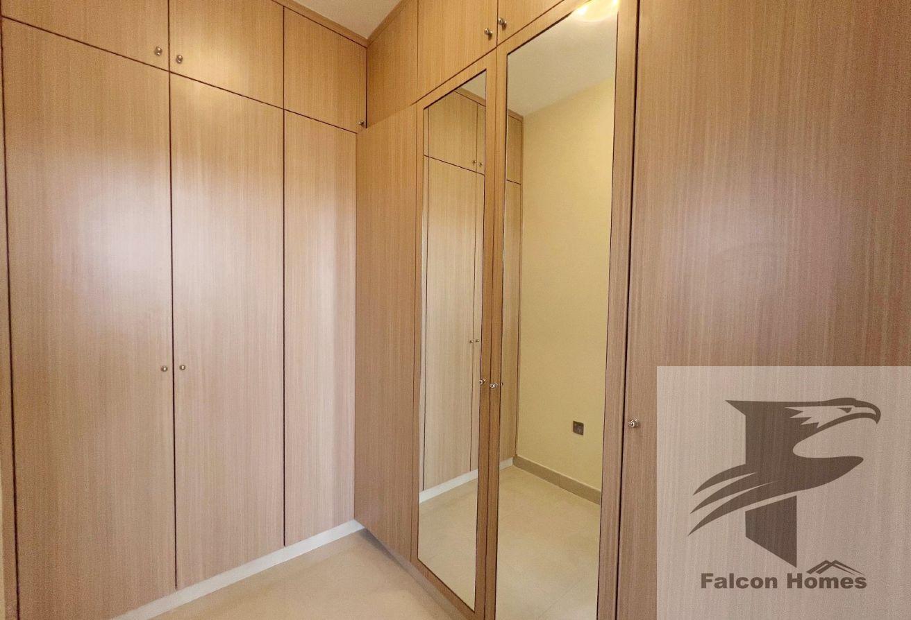 Well Maintained | 5BR Villa with Pool and Garden photo 22