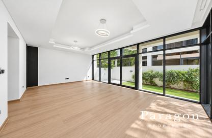 Townhouse - 3 - 4 for rent in Topanga - The Park Villas - Damac Hills - Dubai