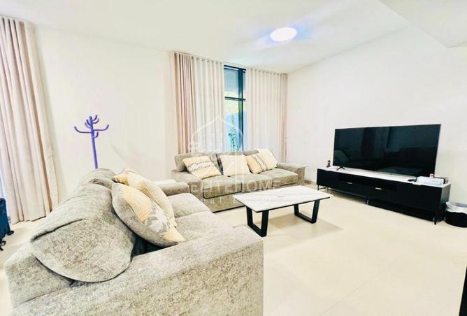 130220100 - Property Image 2