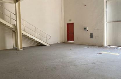 Warehouse - Studio - 1 for rent in Al Sajaa Industrial - Al Sajaa - Sharjah