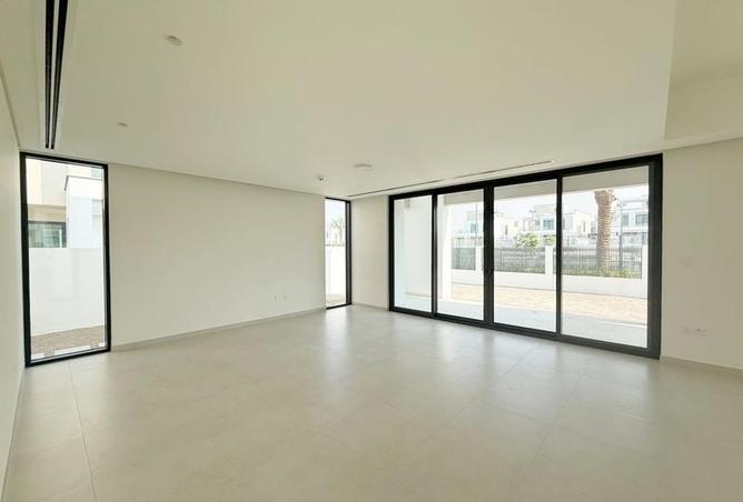 105107967 - Property Image 3