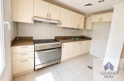 Villa - 2 Bedrooms - 3 Bathrooms for rent in Springs 15 - The Springs - Dubai