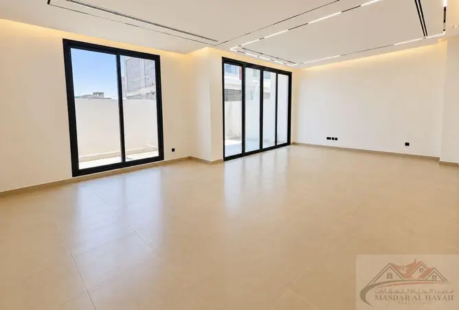 148638477 - Property Image 3