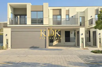 Villa - 3 Bedrooms - 4 Bathrooms for rent in Aura Gardens - Tilal Al Ghaf - Dubai
