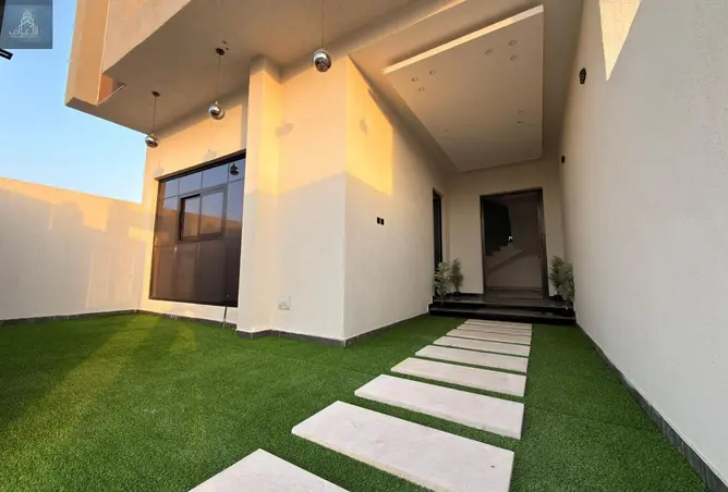 148656577 - Property Image 3