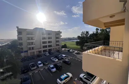 Apartment - 2 Bedrooms - 3 Bathrooms for rent in Golf Apartments - Al Hamra Village - Ras Al Khaimah