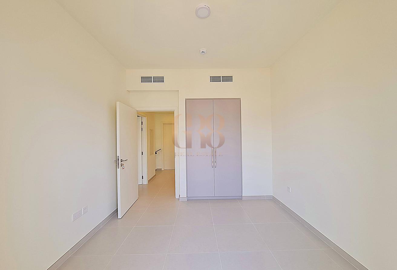 Luxury 3BR Villa + Maid's Room | Greenview Home photo 4