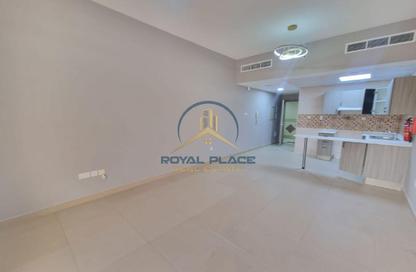 Apartment - Studio - 1 Bathroom for rent in Silicon Star 2 - Dubai Silicon Oasis - Dubai