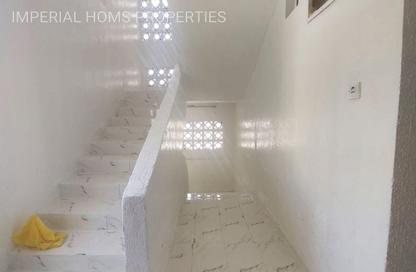 عمارة بالكامل - 8 غرف نوم - 8 حمامات للبيع في مشروع النخيل - عجمان وسط المدينة - عجمان