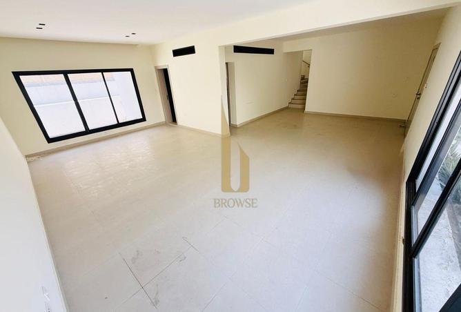 77363906 - Property Main Image