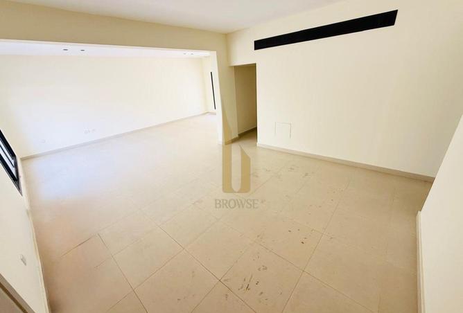 77363906 - Property Image 3