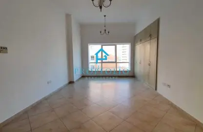 شقة - غرفة نوم - 2 حمامات للايجار في بناية فريدوني - واحة دبي للسيليكون - دبي