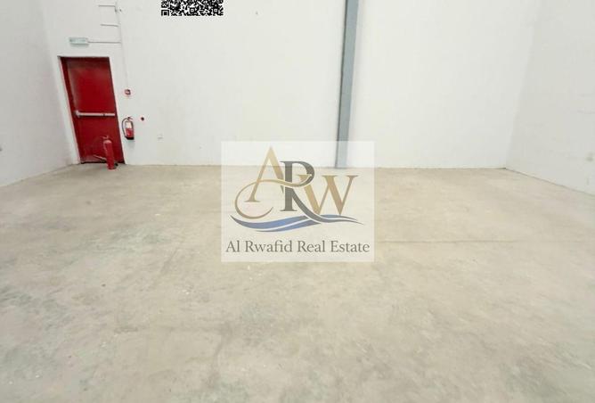 74240901 - Property Image 2