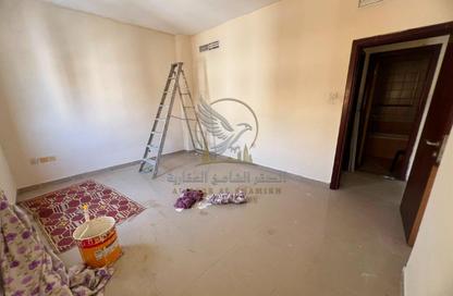 Apartment - 1 Bedroom - 1 Bathroom for rent in Al Qulaya'ah - Al Sharq - Sharjah