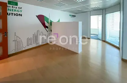 مكتب - استوديو - 2 حمامات للايجار في برج الموسى 2 - أبراج الموسى - شارع الشيخ زايد - دبي