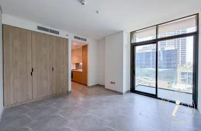 Apartment - 1 Bathroom for rent in Peninsula Two - Peninsula - Business Bay - Dubai