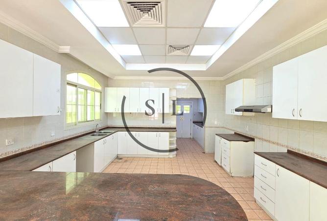 56536828 - Property Image 3