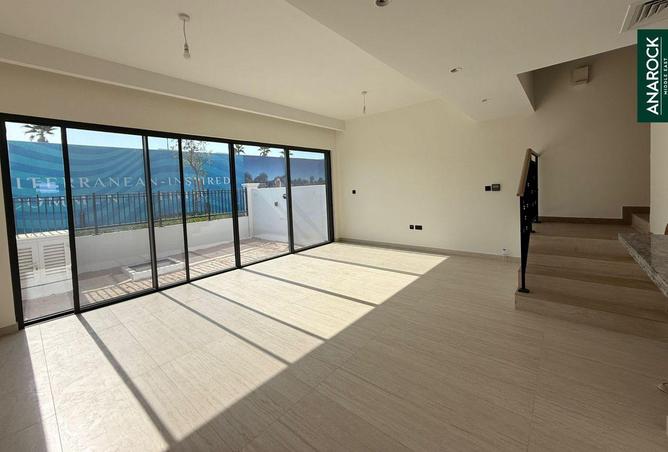 90906460 - Property Image 2