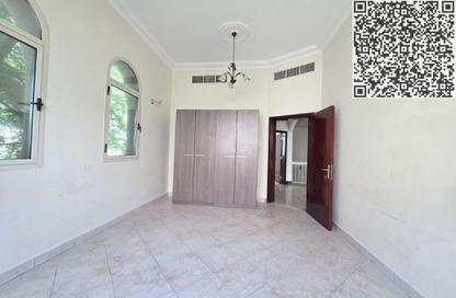 Villa - 5 - 6 for rent in Al Fisht - Al Heerah - Sharjah