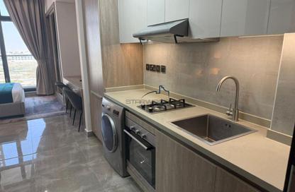 Apartment - Studio - 1 for rent in Majestique Residence 2 - Majestique Residence - Residential District - Dubai South (Dubai World Central) - Dubai