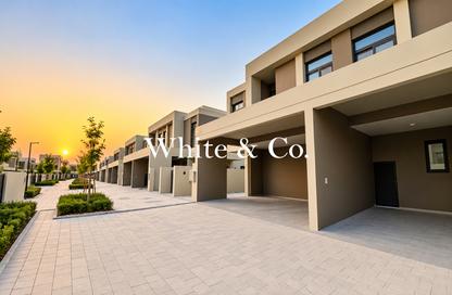 Townhouse - 4 - 6 for sale in South Bay 1 - South Bay - Residential District - Dubai South (Dubai World Central) - Dubai Townhouse - 4 - 6 for sale in South Bay 1 - South Bay - Residential District - Dubai South (Dubai World Central) - Dubai