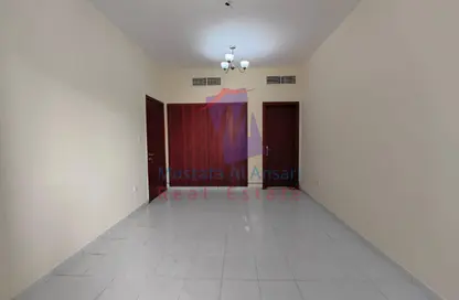 Apartment - 1 Bedroom - 2 Bathrooms for rent in Building Y11 - England Cluster - International City - Dubai