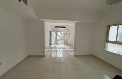 Apartment - 1 - 2 for rent in Al Khan Corniche - Al Khan - Sharjah Apartment - 1 - 2 for rent in Al Khan Corniche - Al Khan - Sharjah