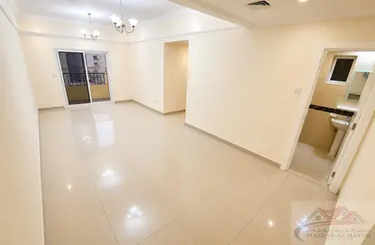 Apartment - 3 Bedrooms - 3 Bathrooms for rent in Amber Tower - Muwaileh - Sharjah