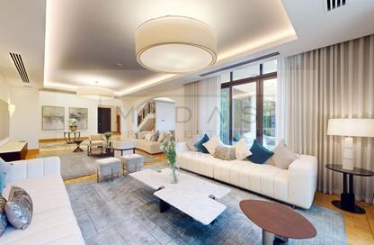 Villa - 5 Bedrooms - 7 Bathrooms for rent in Royal Residences Jumeirah Zabeel Saray - The Crescent - Palm Jumeirah - Dubai