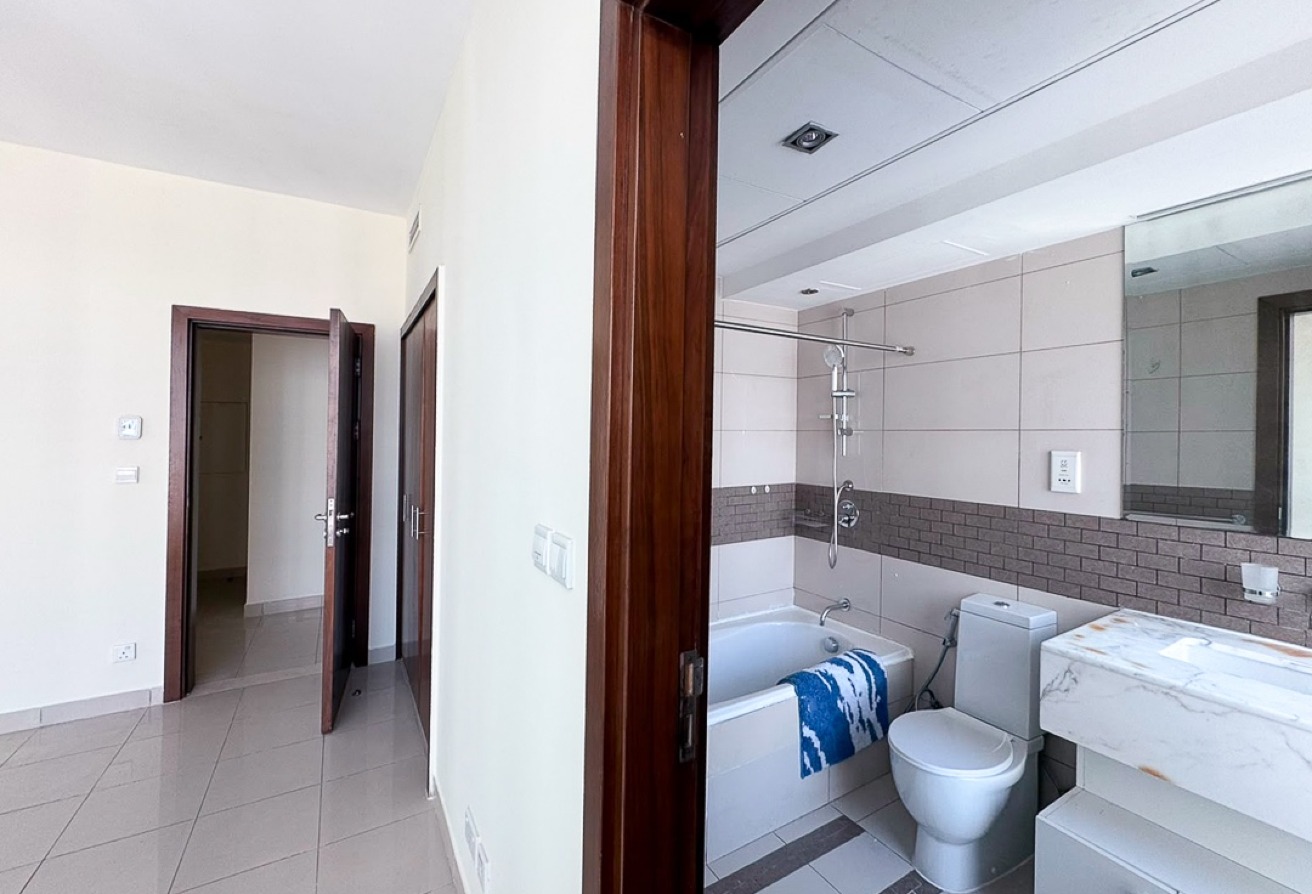 2 bedroom apartment in Ayat Park View, Liwan: 22