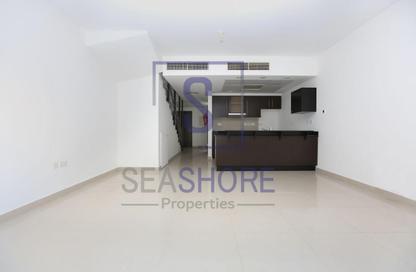 Villa - 2 Bedrooms - 3 Bathrooms for rent in Arabian Style - Al Reef Villas - Al Reef - Abu Dhabi