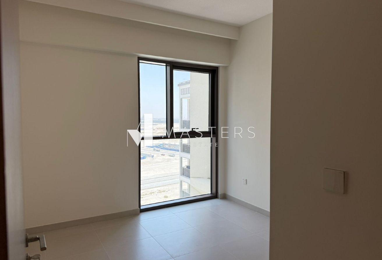 Spacious 2BR | Ready to Move-in | Prime Location photo 4