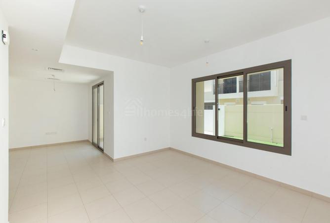 67449751 - صورة العقار 3