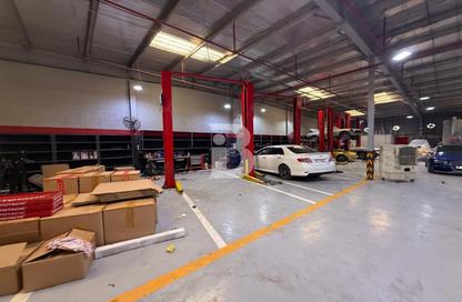 Warehouse - Studio for rent in Al Quoz 3 - Al Quoz - Dubai