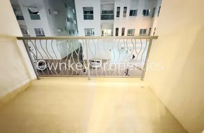 شقة - 1 حمام للايجار في مبنى منى كرامة - الكرامة - دبي