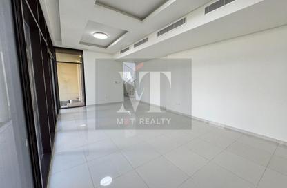 Townhouse - 3 - 5 for rent in Phoenix - Damac Hills - Dubai