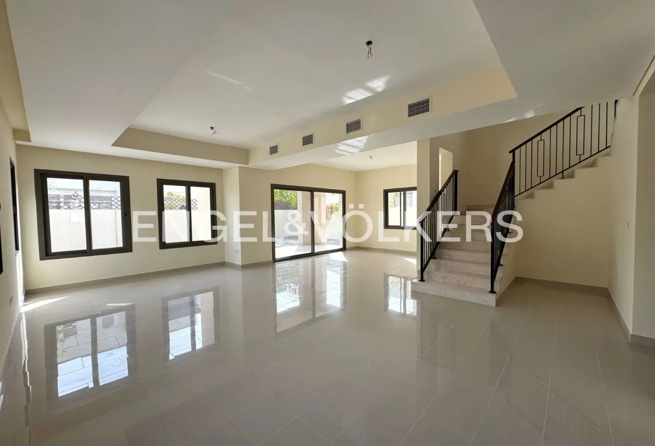 160081230 - Property Main Image