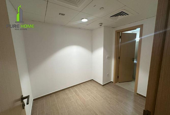 81953904 - صورة العقار 3