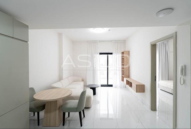Spacious 1BR | Equity Gates | Furnished Unit