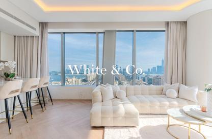 Apartment - 1 Bedroom - 2 Bathrooms for rent in The Palm Tower - Palm Jumeirah - Dubai