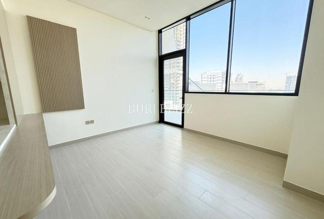 106836317 - Property Image 2