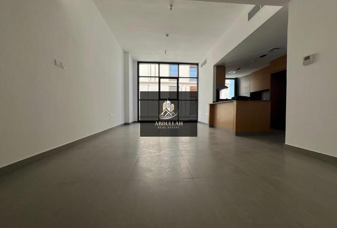 84076799 - Property Image 2