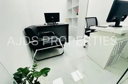 Office Space - 1 Bedroom - 1 Bathroom for rent in Reem Residency - Al Karama - Dubai