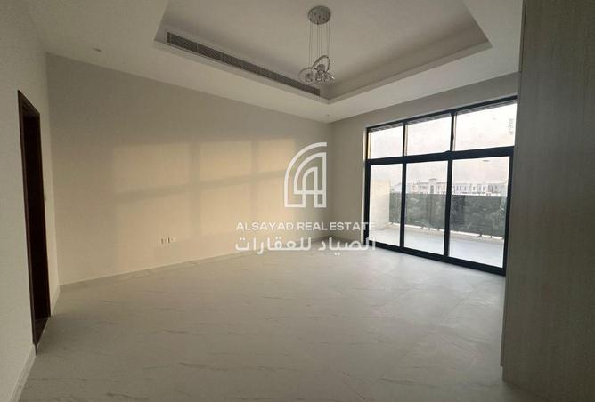 103272389 - Property Image 2