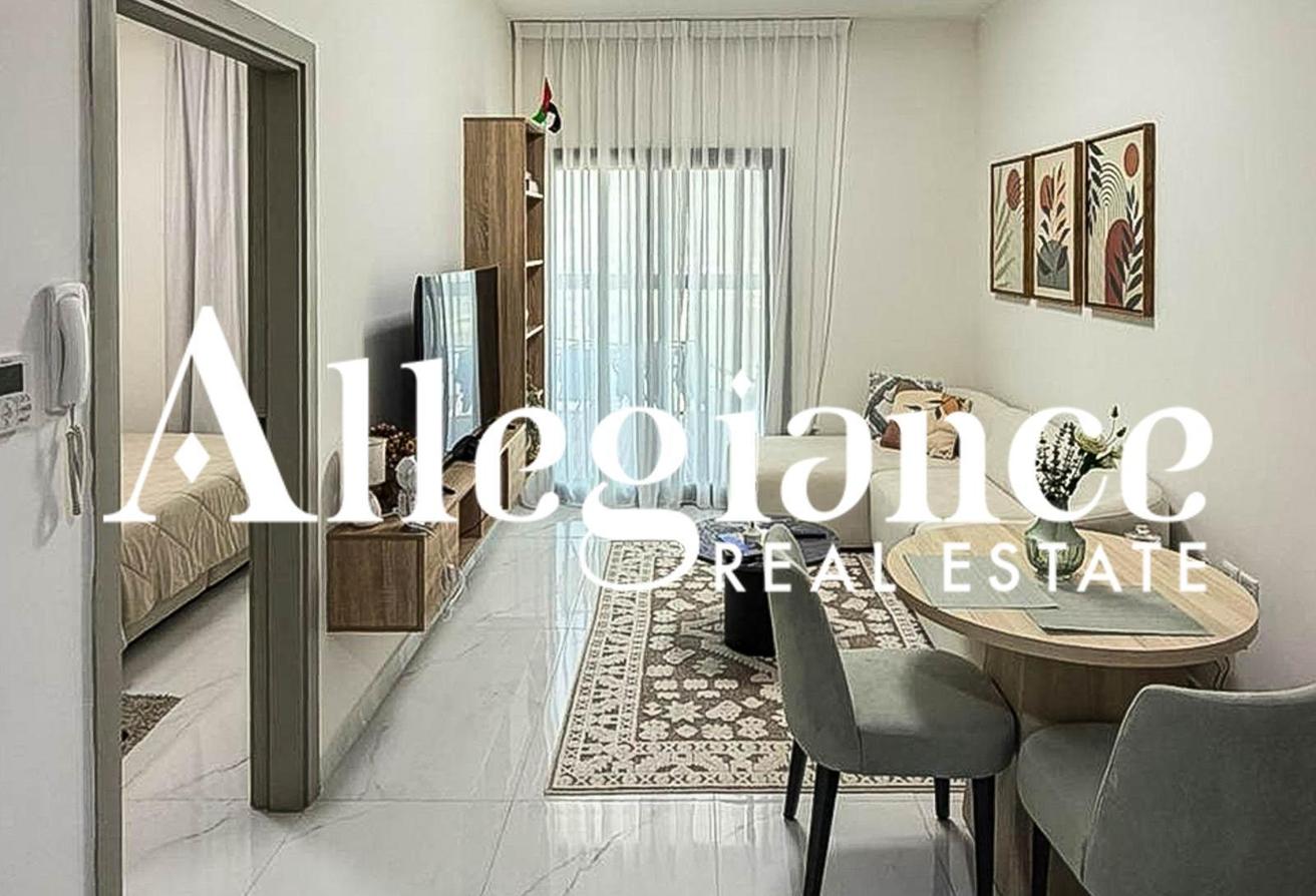 Contemporary Living | 1BR Furnished | Prime Area photo 4