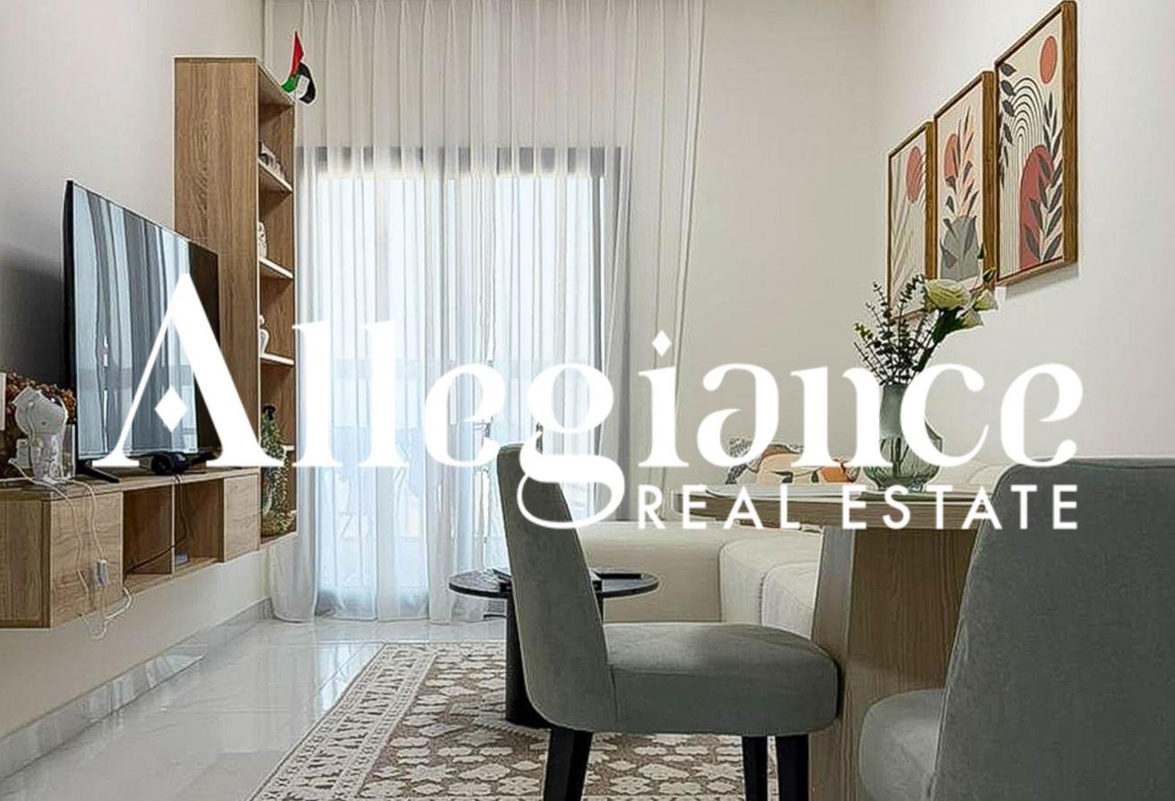 Contemporary Living | 1BR Furnished | Prime Area photo 2