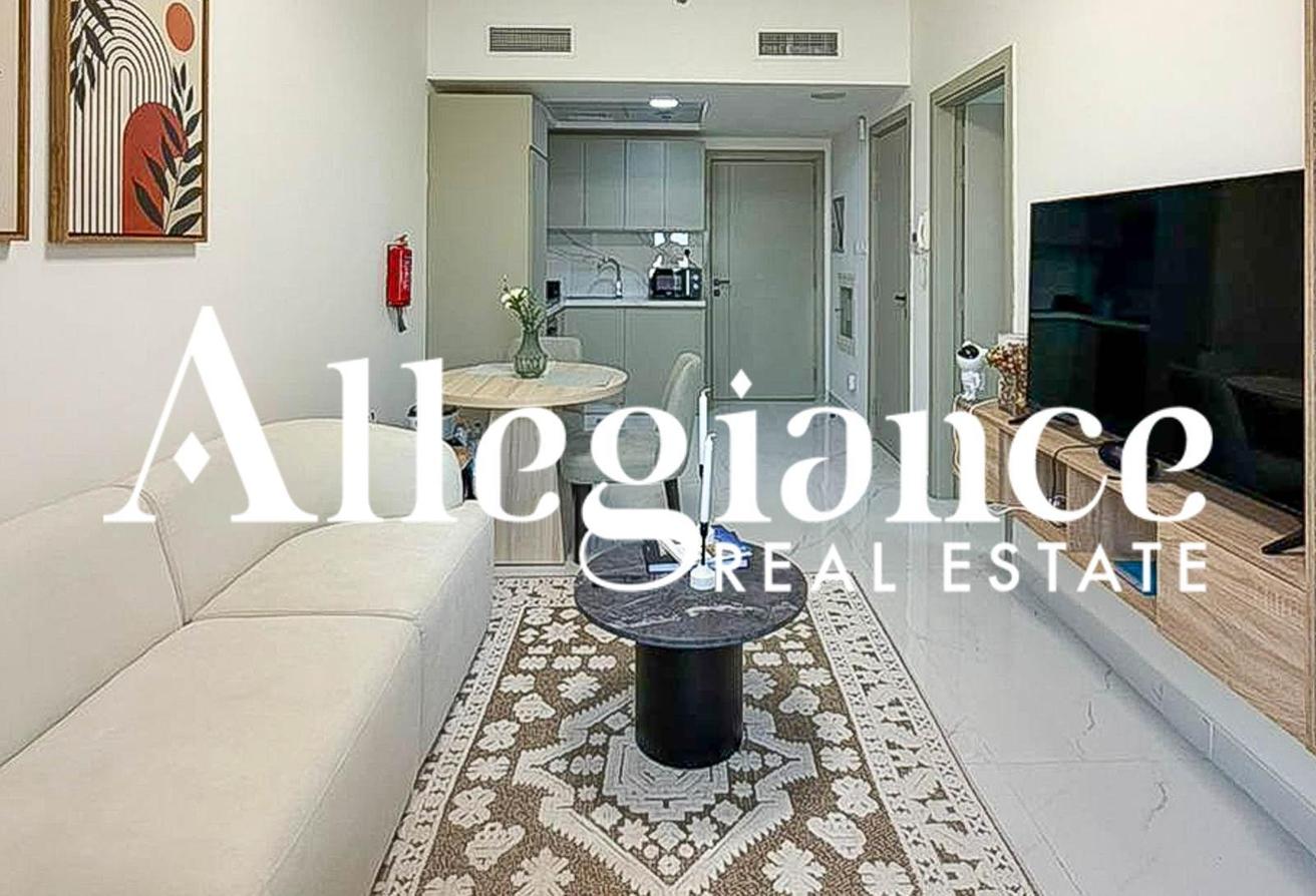 Contemporary Living | 1BR Furnished | Prime Area photo 5