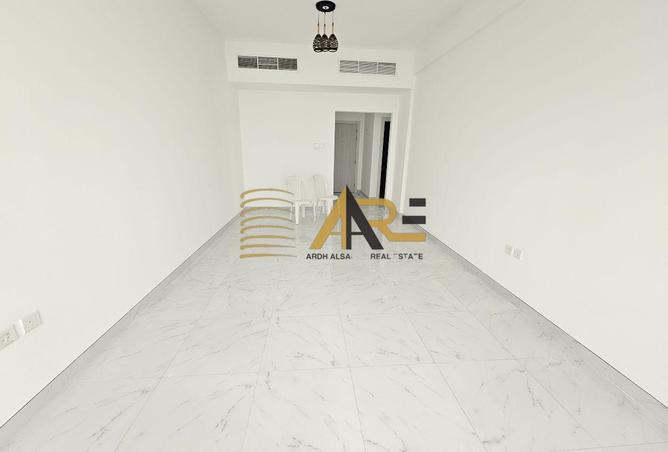 53613523 - Property Image 2