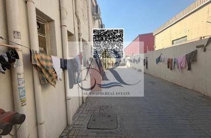 Warehouse - Studio - 1 Bathroom for rent in Umm Al Thuoob - Umm Al Quwain