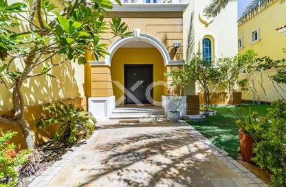 Villa - 3 Bedrooms - 4 Bathrooms for rent in Legacy Large - Legacy - Jumeirah Park - Dubai Villa - 3 Bedrooms - 4 Bathrooms for rent in Legacy Large - Legacy - Jumeirah Park - Dubai